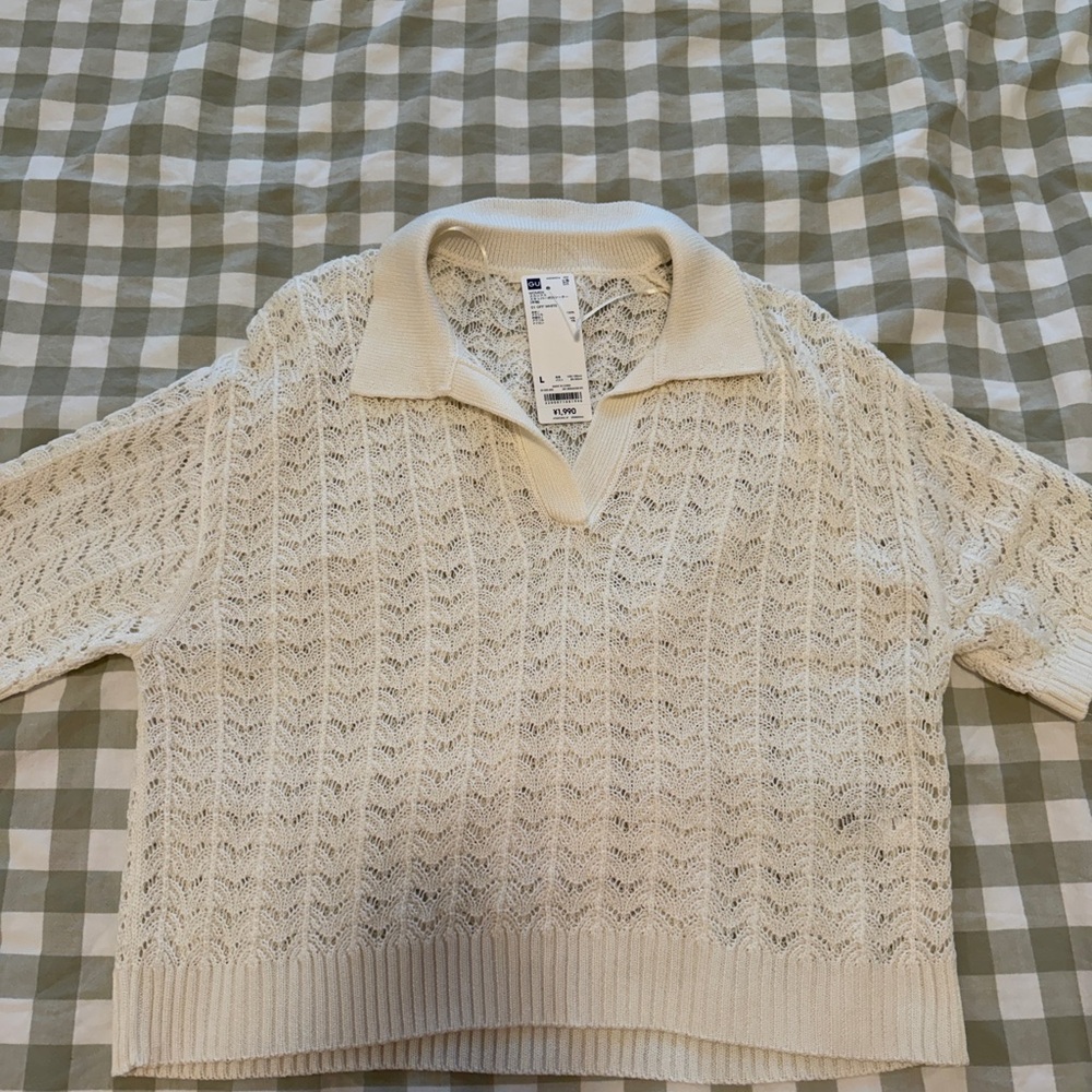 Elegant Cream V-Neck Sweater